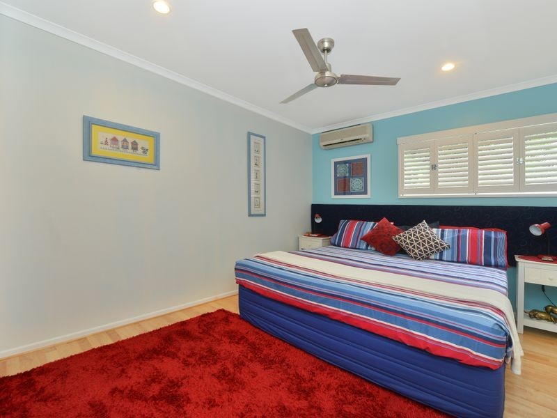 2 Fronds/33 Nautilus Street, Port Douglas QLD 4877