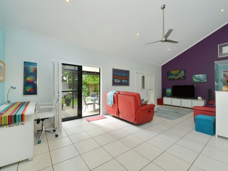 2 Fronds/33 Nautilus Street, Port Douglas QLD 4877