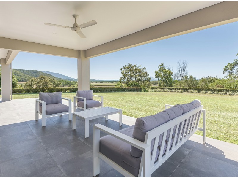 42 Coolalinga Drive, Port Douglas QLD 4877