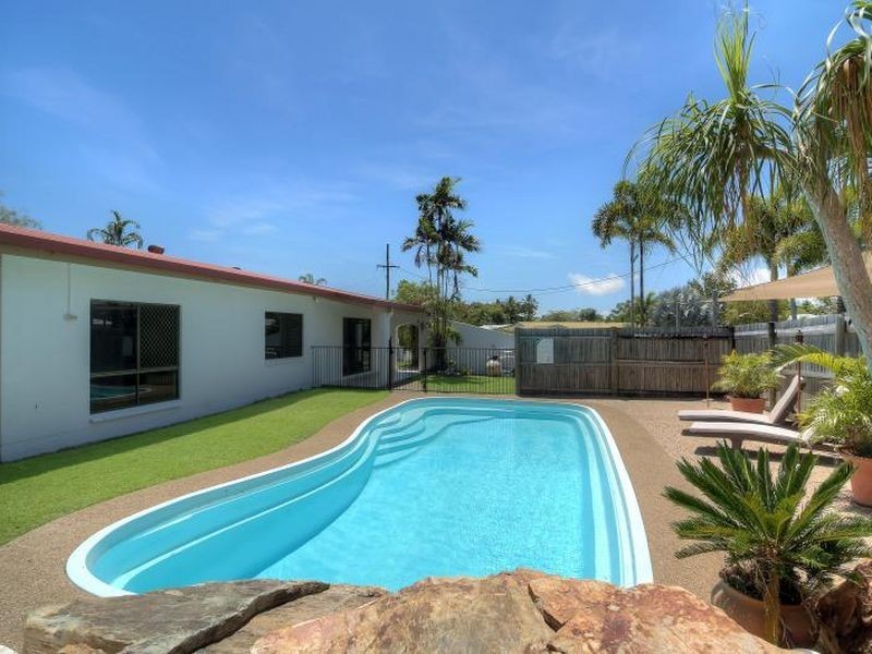 13 Jacaranda Close, Cooya Beach QLD 4873