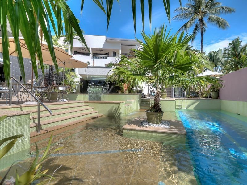 25 Peninsula/9-13 Esplanade, Port Douglas QLD 4877
