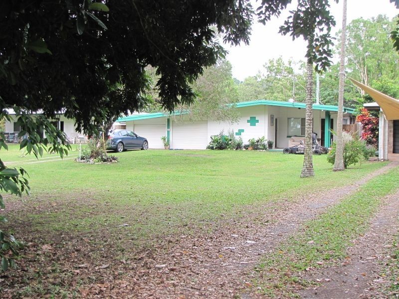 14 Esplanade, Wonga QLD 4873