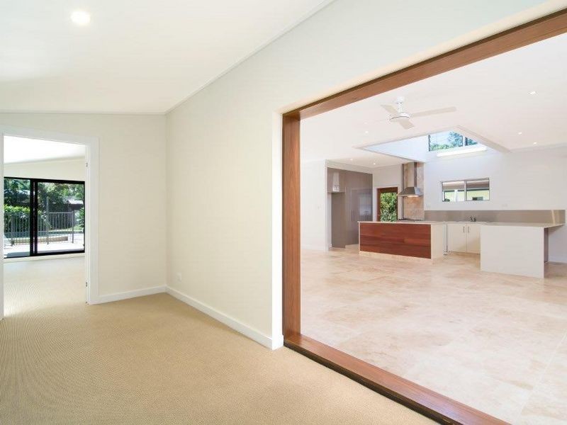 8 Seabrook Avenue, Port Douglas QLD 4877