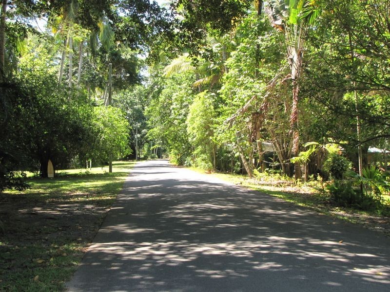 2 Esplanade, Wonga QLD 4873
