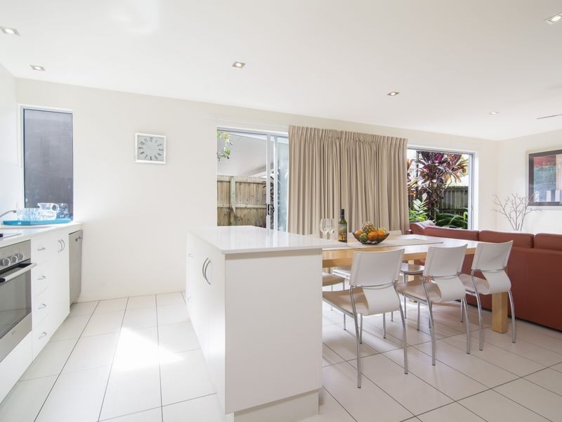 18 Oasis/4-8 Morning Close, Port Douglas QLD 4877