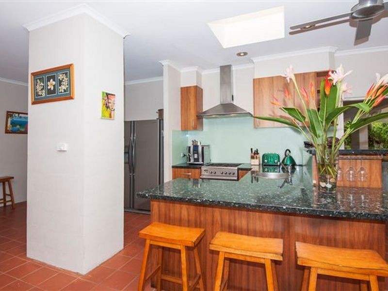 12 Ribbon Avenue, Port Douglas QLD 4877