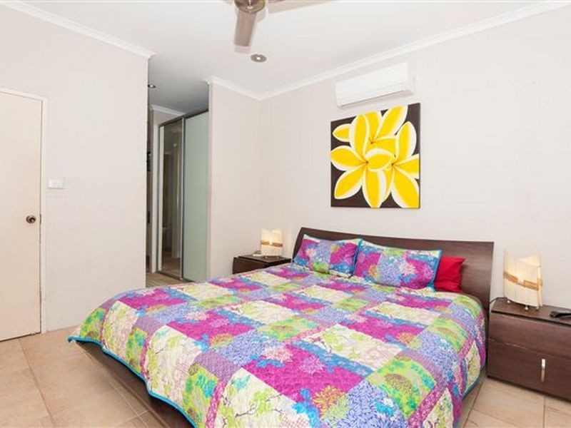 12 Ribbon Avenue, Port Douglas QLD 4877