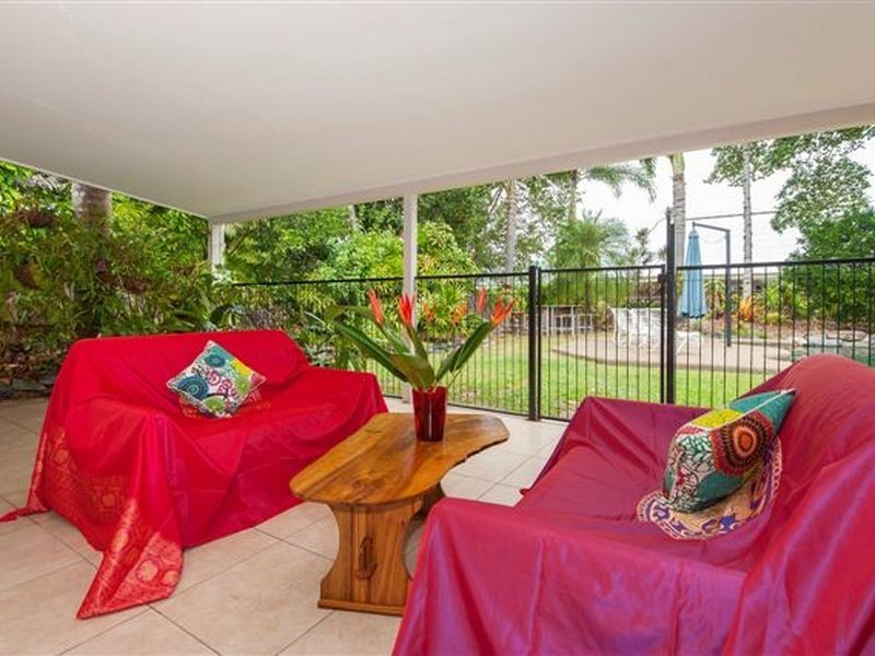 12 Ribbon Avenue, Port Douglas QLD 4877