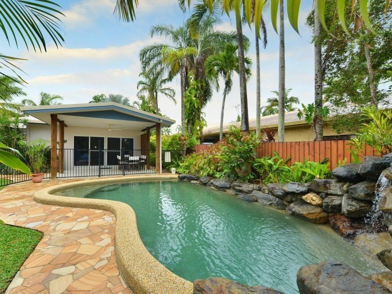 15 Agincourt Street, Port Douglas QLD 4877