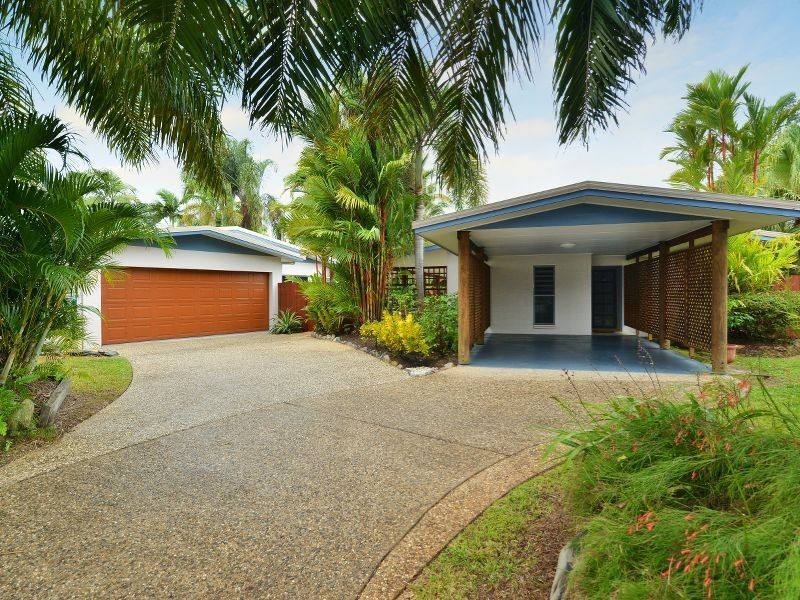 15 Agincourt Street, Port Douglas QLD 4877