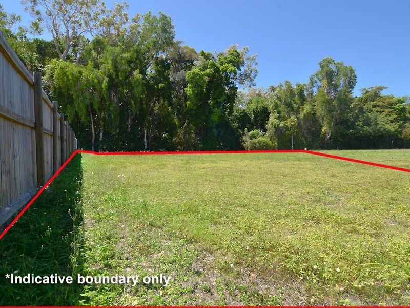 77 Mitre Street, Port Douglas QLD 4877