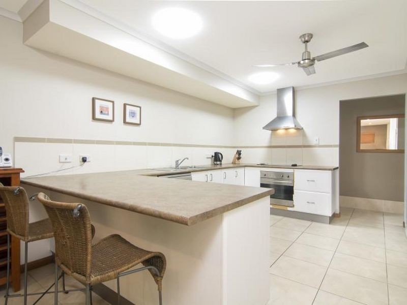 3 Fronds/33 Nautilus Street, Port Douglas QLD 4877