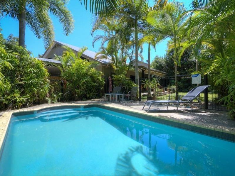 3 Fronds/33 Nautilus Street, Port Douglas QLD 4877