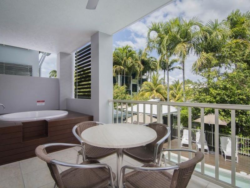 19 Mantra Aqueous/3-5 Davidson Street, Port Douglas QLD 4877