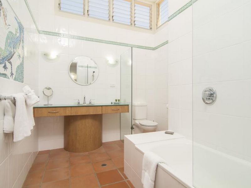 2 The Hill Apartments/48 Murphy Street, Port Douglas QLD 4877