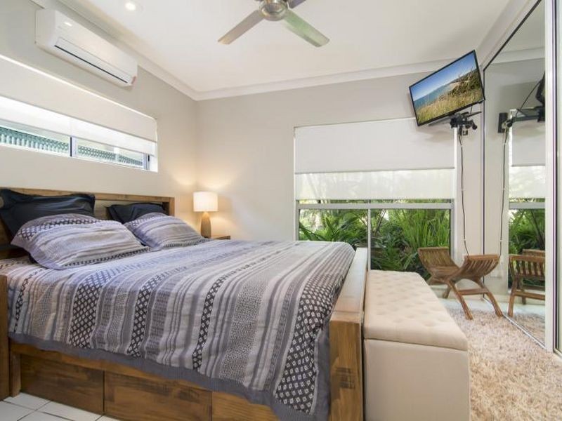 25 Endeavour Street, Port Douglas QLD 4877