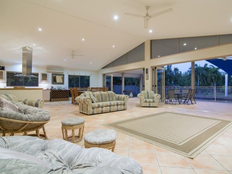 55 Endeavour Street, Port Douglas QLD 4877