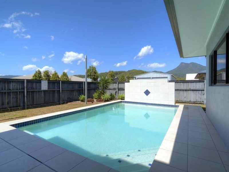 30 Johnston Road, Mossman QLD 4873