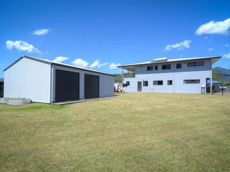 30 Johnston Road, Mossman QLD 4873