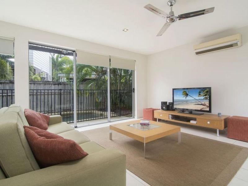 7 Oasis/4-8 Morning Close, Port Douglas QLD 4877