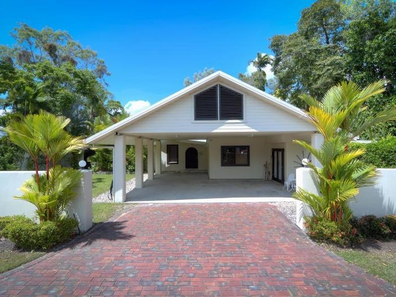 13 Langley Road, Port Douglas QLD 4877