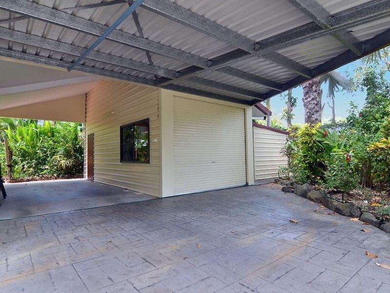 1 Sorrento Crescent, Port Douglas QLD 4877