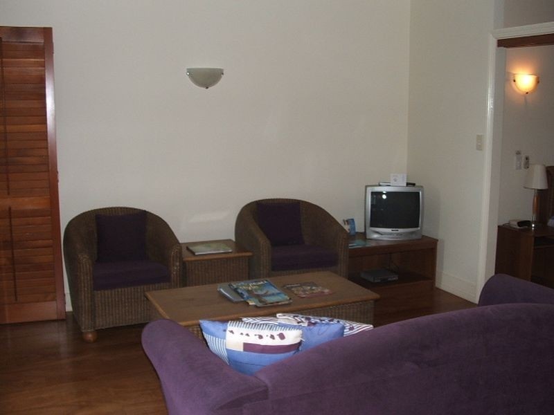 217 Mantra on the Inlet, Wharf Str, Port Douglas QLD 4877