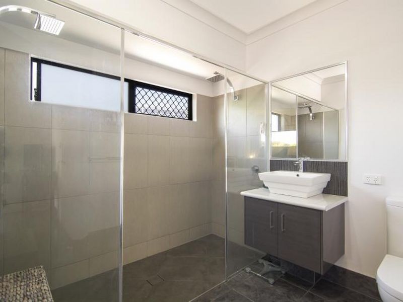 8 Dawal Close, Cooya Beach QLD 4873