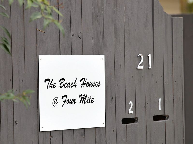 1/21 Limpet Avenue, Port Douglas QLD 4877