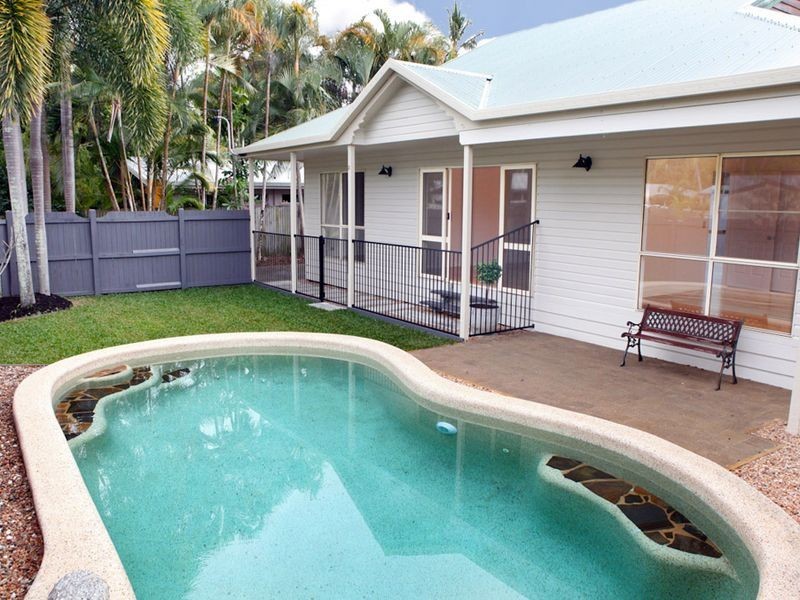 1/21 Limpet Avenue, Port Douglas QLD 4877