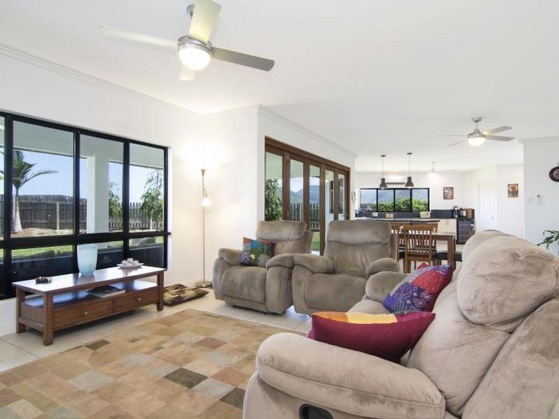 23 Dulku Close, Craiglie QLD 4877