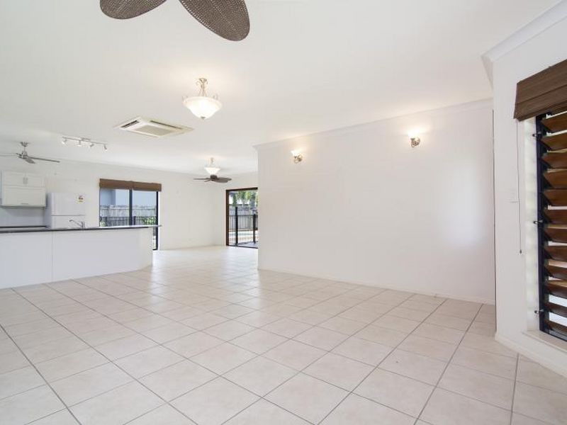 36 Birdwing Street, Port Douglas QLD 4877