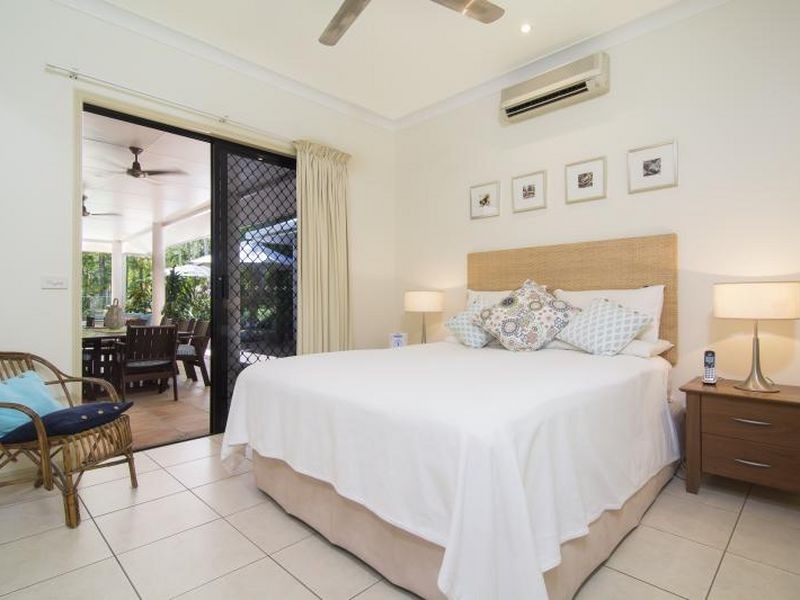 8 Andrews Close, Port Douglas QLD 4877