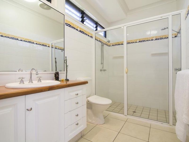 8 Andrews Close, Port Douglas QLD 4877