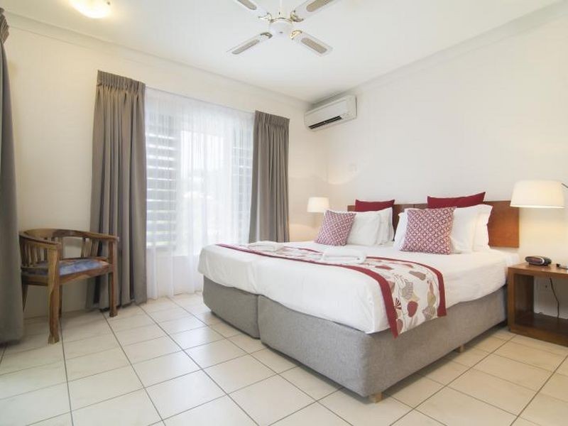 13 Central Plaza/35-37 Davidson Street, Port Douglas QLD 4877