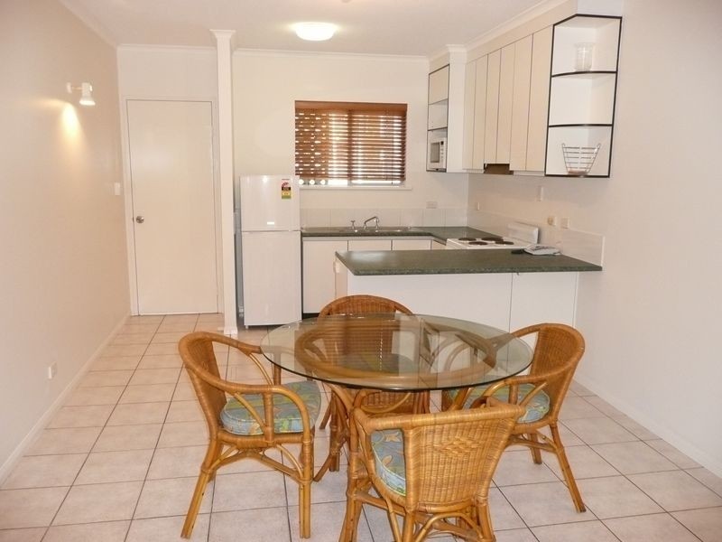 4/60-62 Mudlo Street, Portland Green, Port Douglas QLD 4877