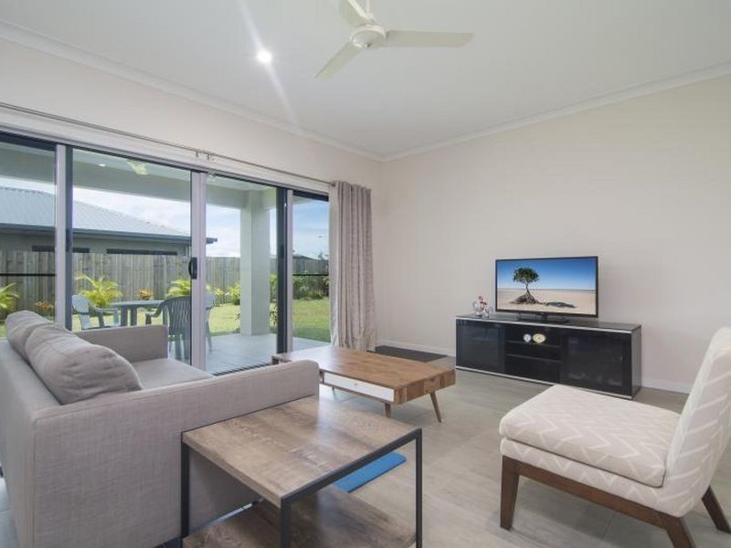 10 Julaji Close, Cooya Beach QLD 4873