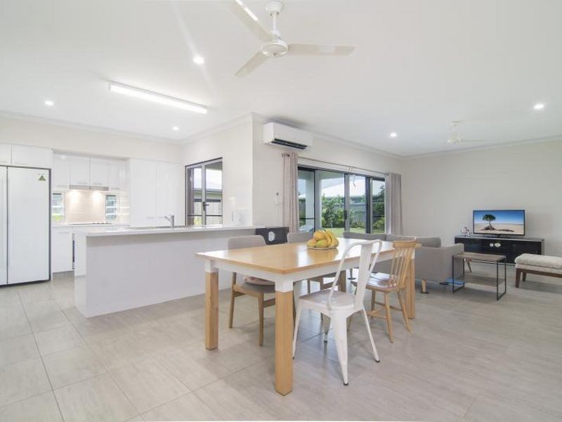 10 Julaji Close, Cooya Beach QLD 4873