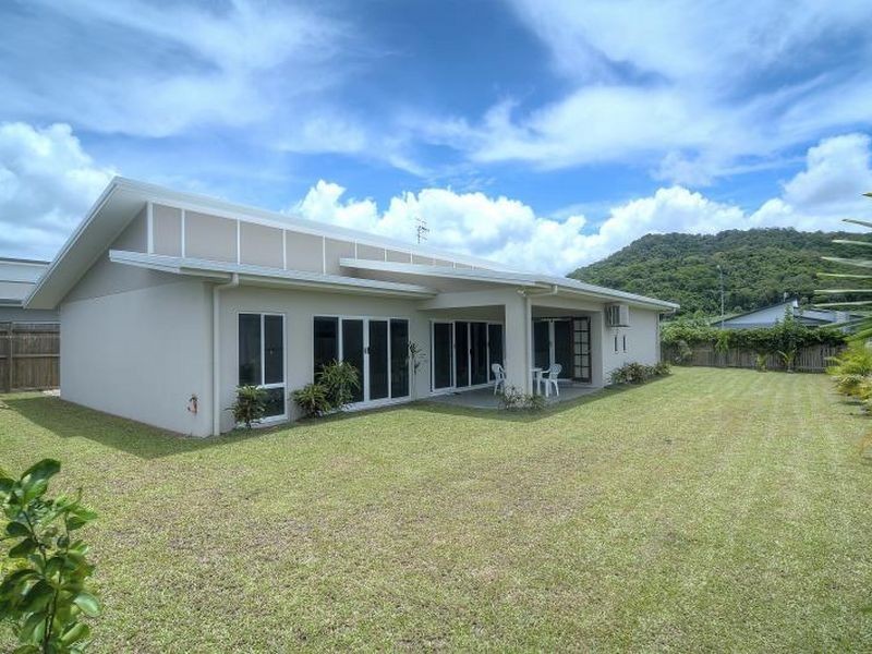 10 Julaji Close, Cooya Beach QLD 4873