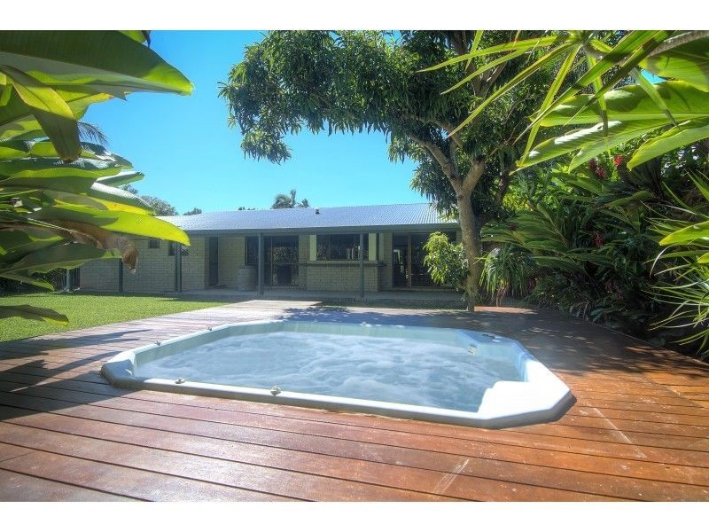 30 Limpet Avenue, Port Douglas QLD 4877