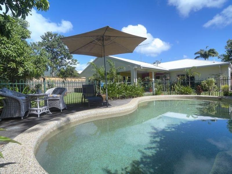 10 Birdwing Street, Port Douglas QLD 4877