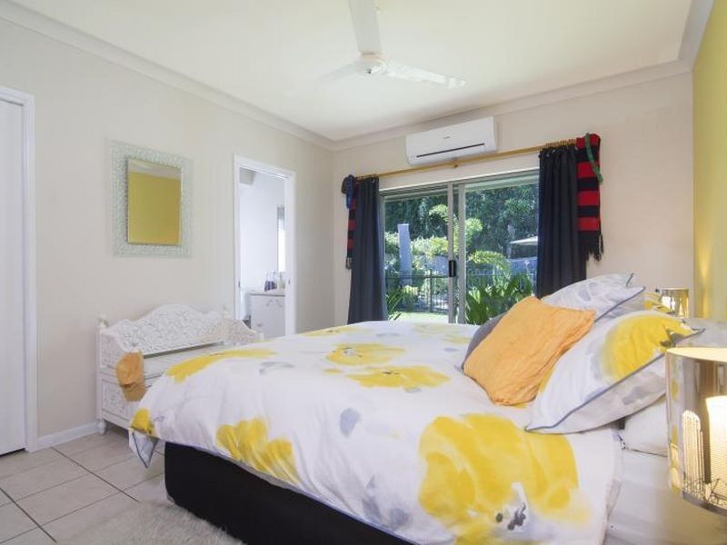 10 Birdwing Street, Port Douglas QLD 4877