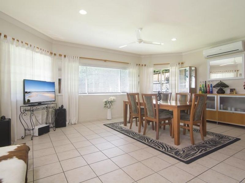 10 Birdwing Street, Port Douglas QLD 4877