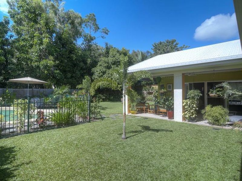 10 Birdwing Street, Port Douglas QLD 4877