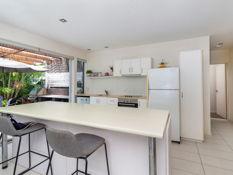 16 Oasis/4-8 Morning Close, Port Douglas QLD 4877
