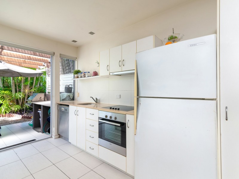 16 Oasis/4-8 Morning Close, Port Douglas QLD 4877