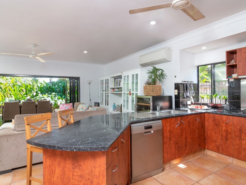 9 Birdwing Street, Port Douglas QLD 4877