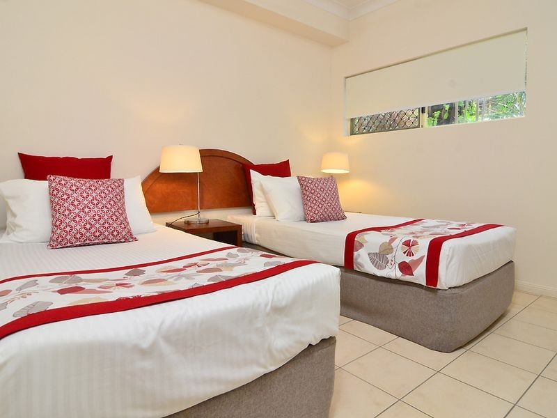 4 Central Plaza/35-37 Davidson Street, Port Douglas QLD 4877