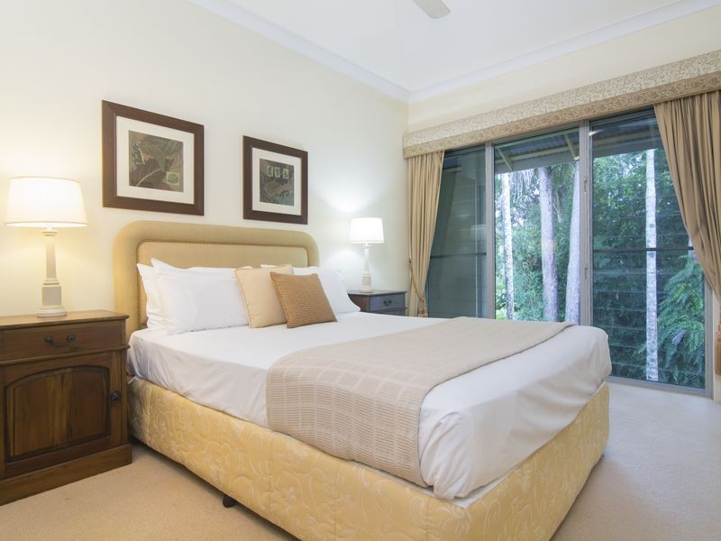 18 Paradise Links/70 Nautilus Street, Port Douglas QLD 4877