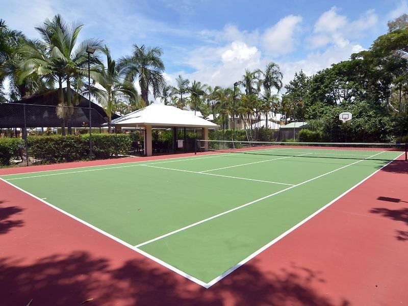 18 Paradise Links/70 Nautilus Street, Port Douglas QLD 4877